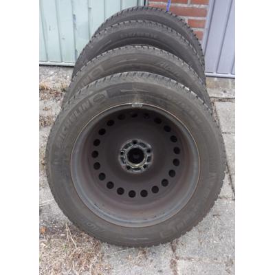 Michelin winterbanden Tubeless 205/55 R16