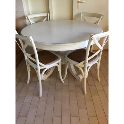 Ronde eettafel + 4 stoelen