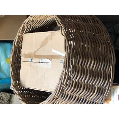 Rieten kraag om onder de kerstboom te zetten