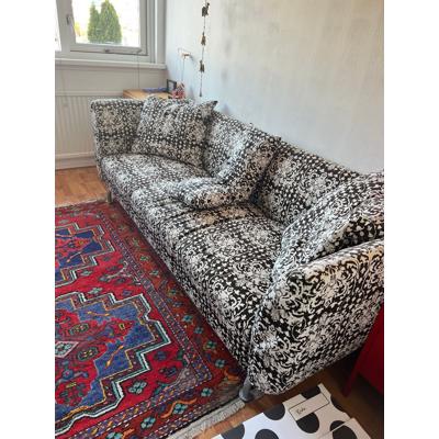 Ruime comfortabele driezitsbank