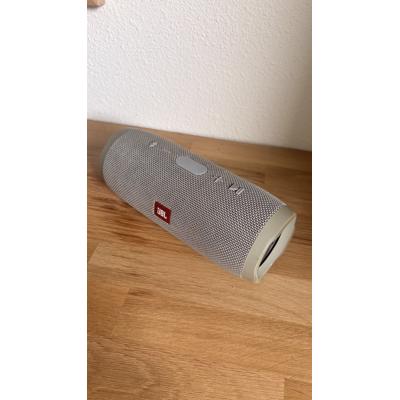 JBL Charge 3