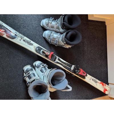 Carve skies met 2 paar schoenen