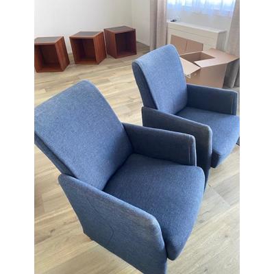 2 Blauwe Fauteuils