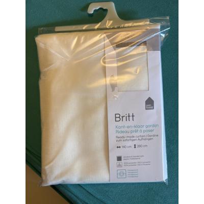 Gratis: kant en klaar gordijn /vitrage