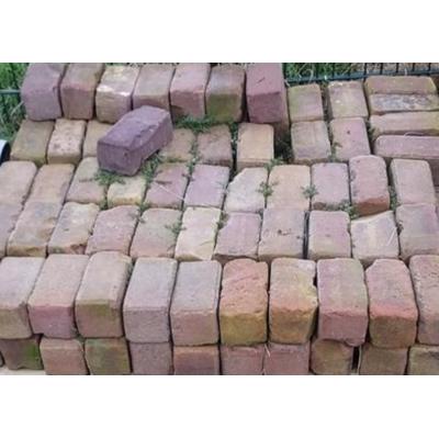 Tuintegels / tuinklinkers tuintegels gratis af te halen