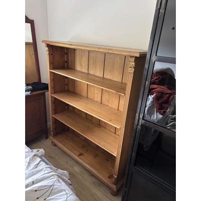 Houten boekenkast