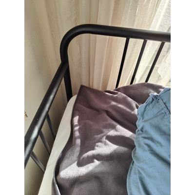 Bed uitschuifbaar tot 2 pers. bed / bedbank