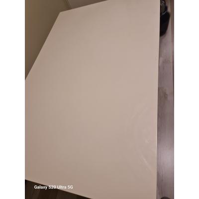 Mooie tafel ophalen in osdorp 