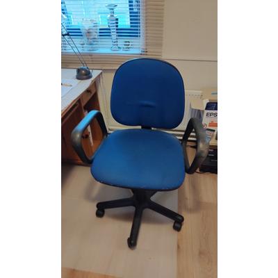 Gratis af te halen bureaustoel