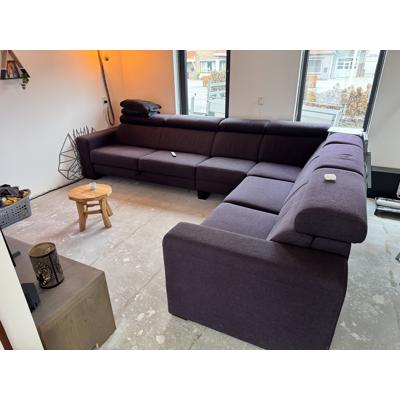 Hoekbank met relaxfunctie 