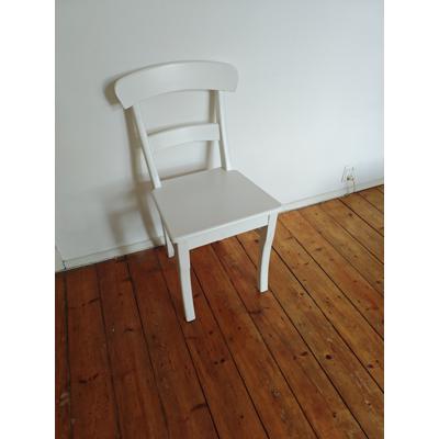3 stuks houten stoelen