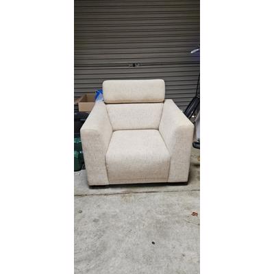 Mooie fauteuil, weinig gebruikt 