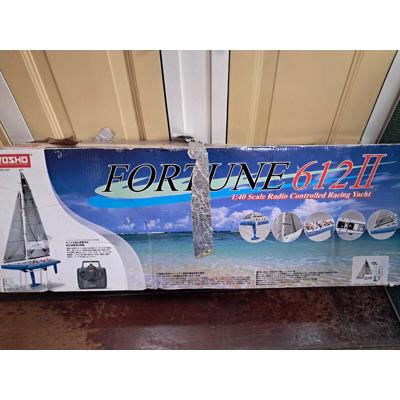 Afstandsbestuurbare zeilboot