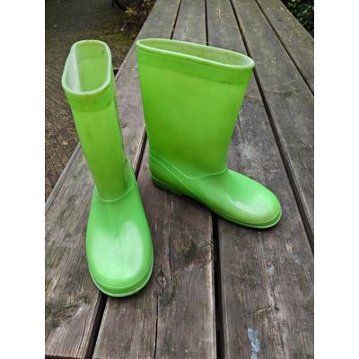 Groene regenlaarsjes maat 36
