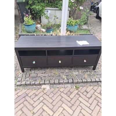 Tv meubel af te halen