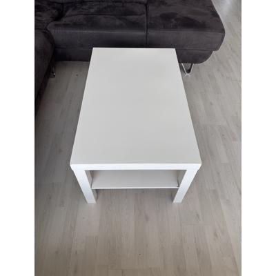 Witte salontafel met opbergplank