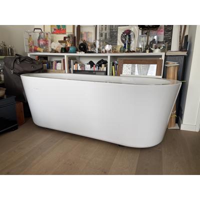 Modern bathtub