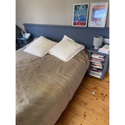 2 persoons bed: frame en bodem (200x180)