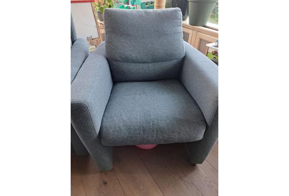 Bank met twee stoelen - 20251125_130629