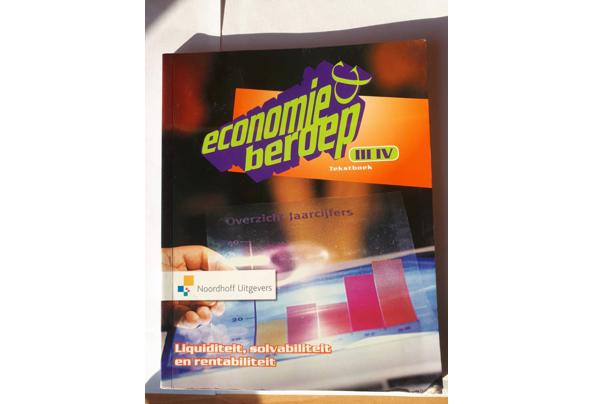 Studieboek Economie & beroep  - IMG-20211023-WA0001