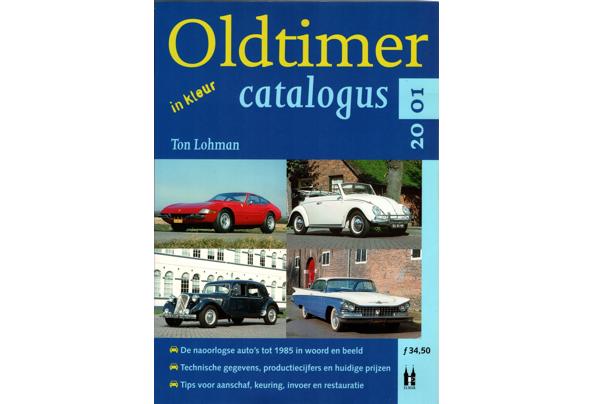4 fotoboeken van beroemde antieke auto's  - oldtimer-catalogus-