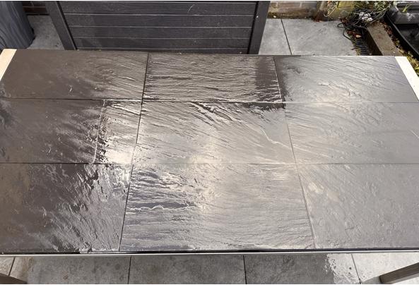 Grote tafel voor in de tuin - IMG_6692