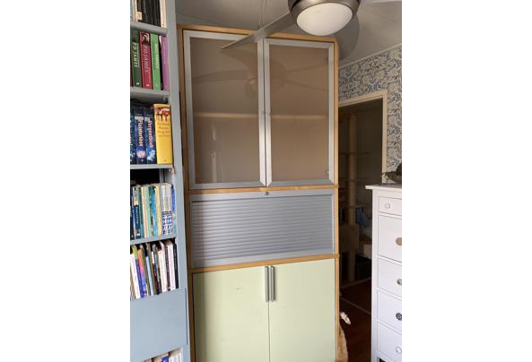 Effectiv Ikea kast - EAD6E351-D6C3-4F48-99CD-62C474579998