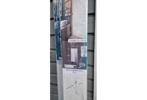 2 stuks kunststof/plastic schuifdeuren  - 20260223_124406