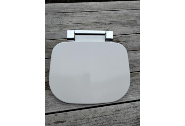 Opklapbaar stoeltje 35 x 27 cm kunststof/chroom - IMG_20251011_104550