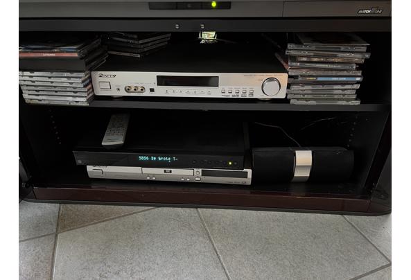 Breedbeeld tv - CB4A2728-554C-44E8-A13E-31F144B55661