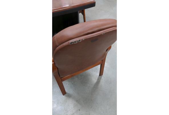 Luxe kantoor/vergaderruimte tafel met 6 stoelen  - IMG_20260115_072226_834