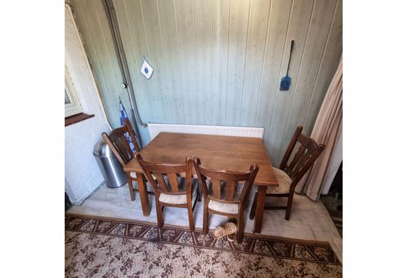 eetkamertafel met 4 stoelen - 20260424_153214