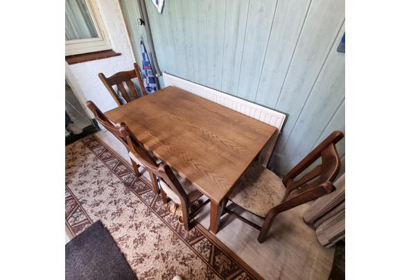 eetkamertafel met 4 stoelen - 20260424_153221