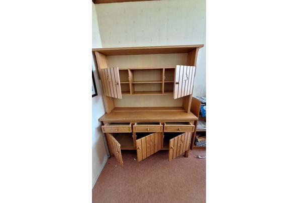 Stevige grenen kast - Grenen-kast-