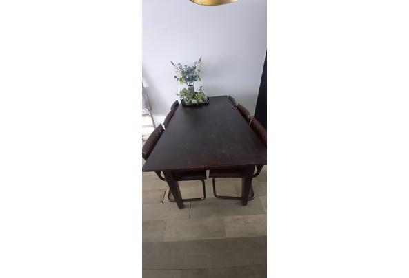 Tafel en 6 stoelen - 20241016_115957