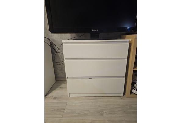 furniture used in good condition small signs of wear  - 20260114_123507