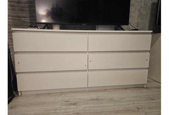 furniture used in good condition small signs of wear  - 20260114_123520