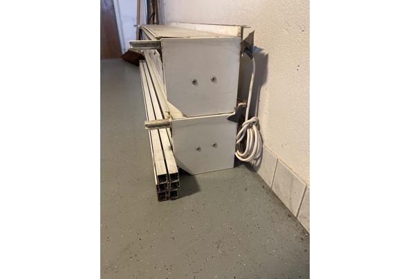 2 rolluiken 150cm breed en 170cm hoog - image