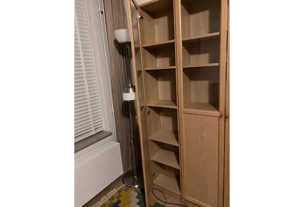 vitrinekastje met 3 deurtjes - vitrinekastje3