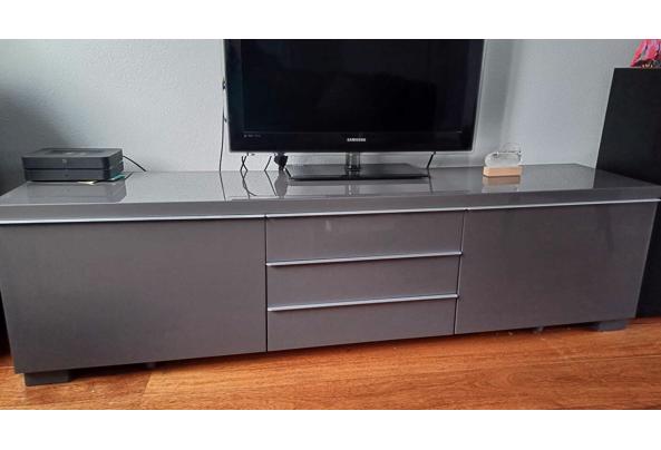 TV meubel grijs glans - 5e8b1221-acd9-446a-946e-b642acef927a