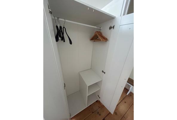 Witte kledingkast - PHOTO-2025-07-21-13-15-37