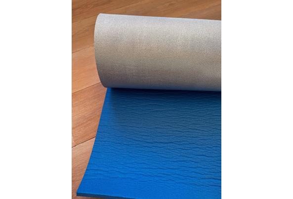 Fitnessmat, kampeermat, yogamat - IMG_1787