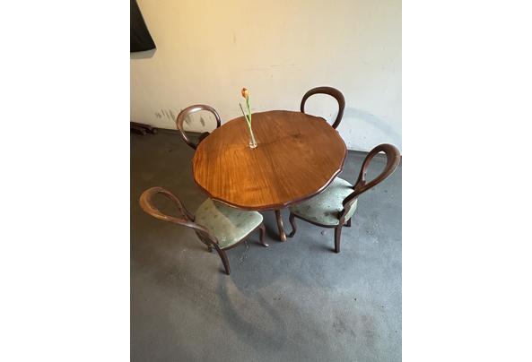 Mahonie houten rond eettafel met 4 stoelen - IMG_6980