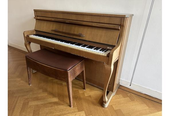 Piano met kruk - IMG_7820