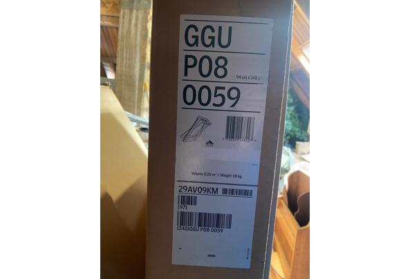 twee velux grote dakramen - IMG_2856