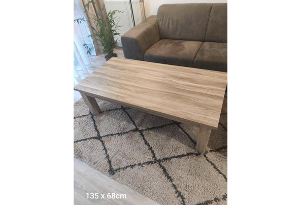 Eettafel en Salontafel dressoir vitrinekast - Afbeelding-van-WhatsApp-op-2025-11-17-om-19-44-19_da0cedf9