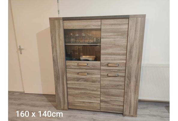 Eettafel en Salontafel dressoir vitrinekast - Afbeelding-van-WhatsApp-op-2025-11-17-om-19-44-19_dcb742ac