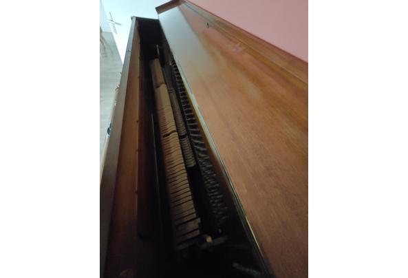 Antieke piano Acker & Feldrappe (Jena) - IMG20260606170403