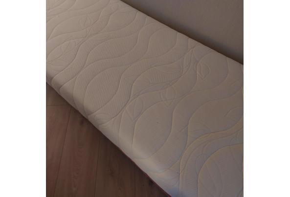 1 persoon bed met matras - 17708800503168032992490306452472