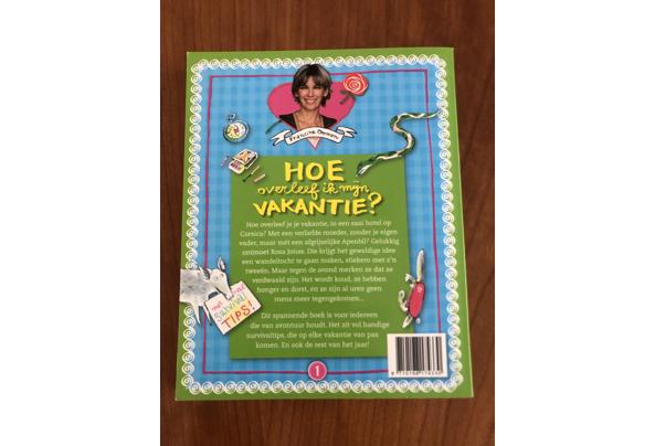 FRANCINE OOMEN : HOI VAKANTIE , EERSTE ZOEN , LENA LIJSTJE in Rijen